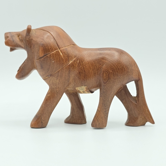 Hand Carved Kenyan Wood Lion Figurine Safari Animal Statue Genuine Kenya 4.5" - Picture 4 of 9